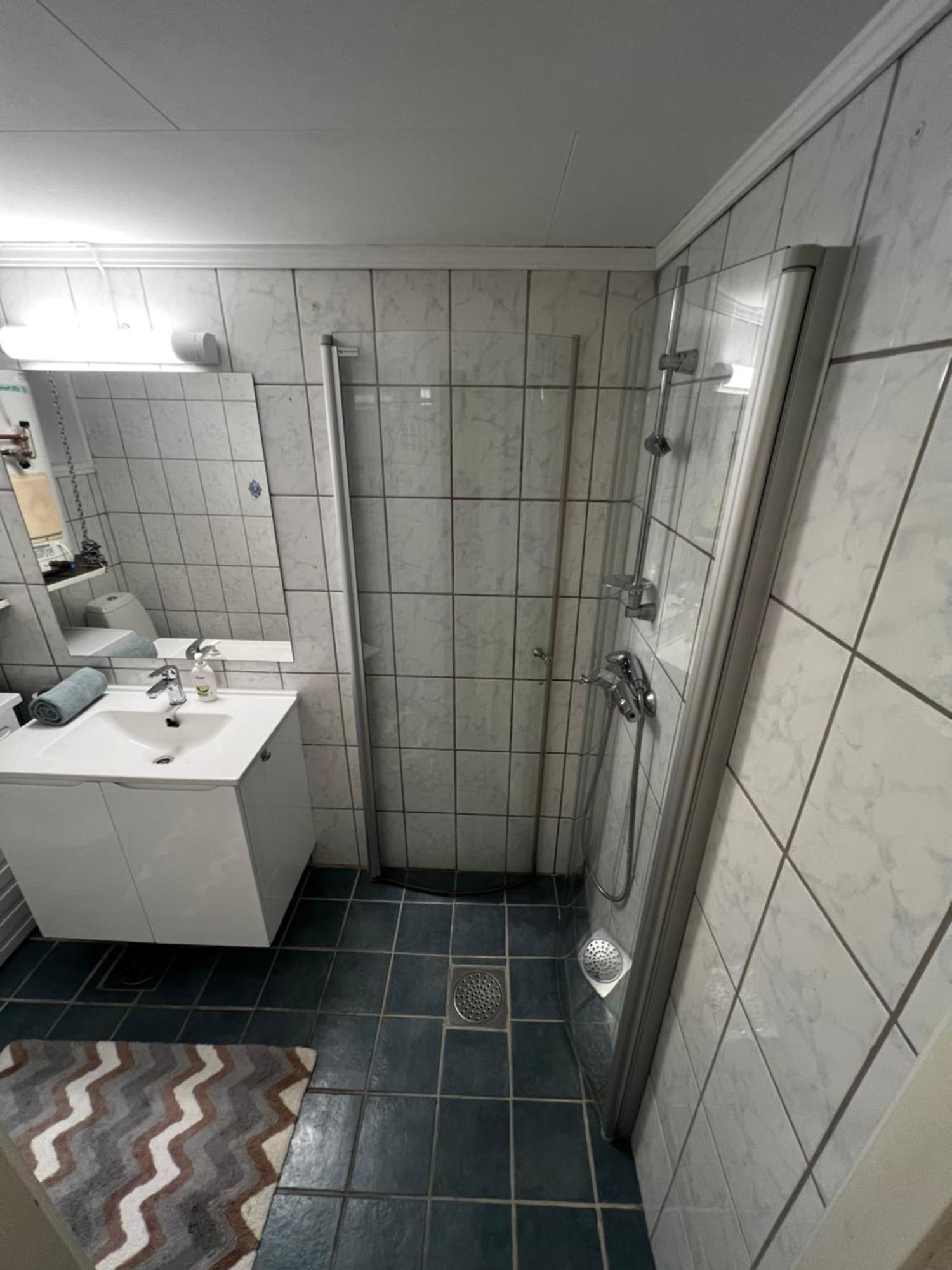 Hoda Apartment - Cozy Central Apartment With Free Parking Leknes Extérieur photo