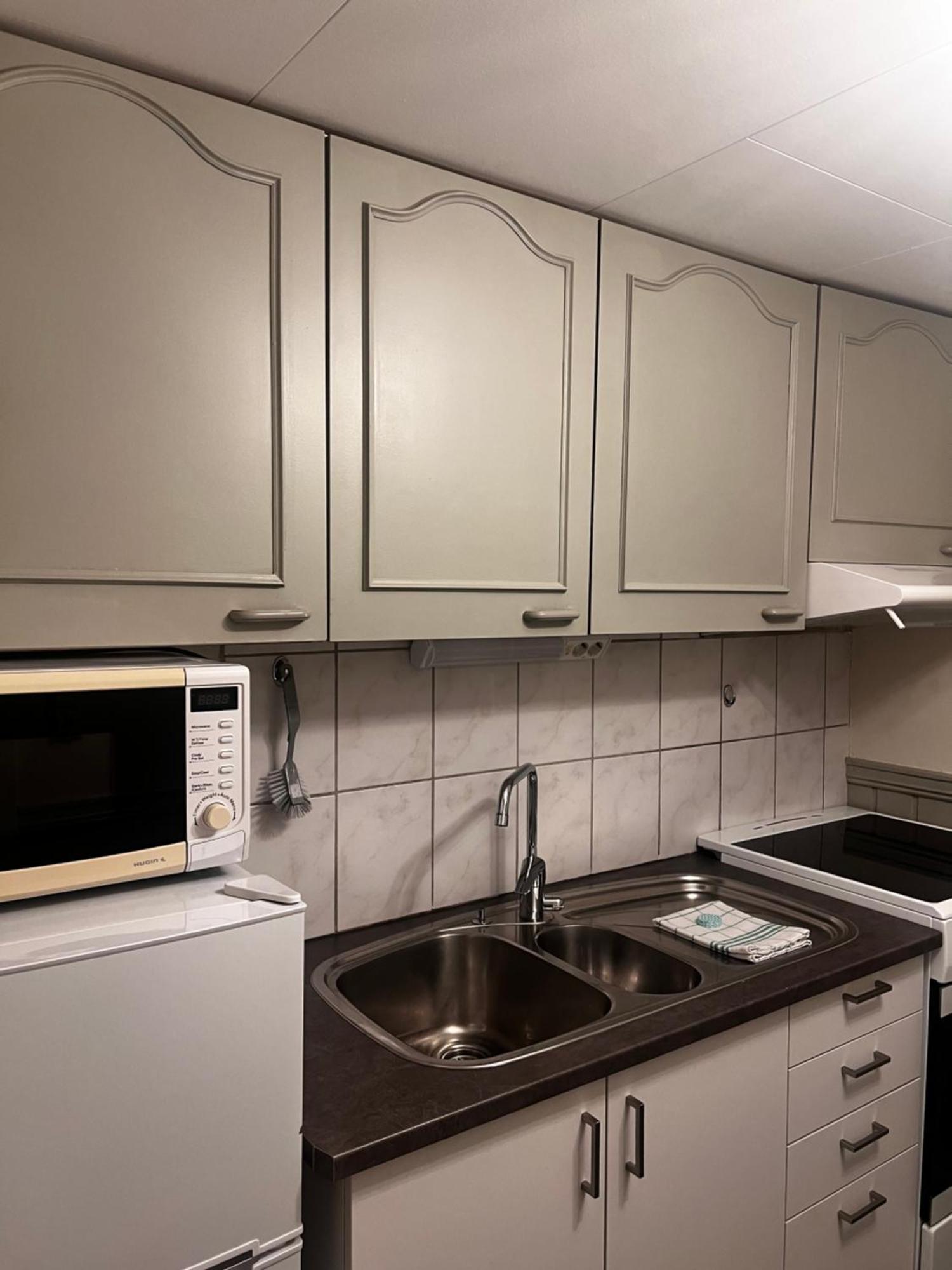 Hoda Apartment - Cozy Central Apartment With Free Parking Leknes Extérieur photo