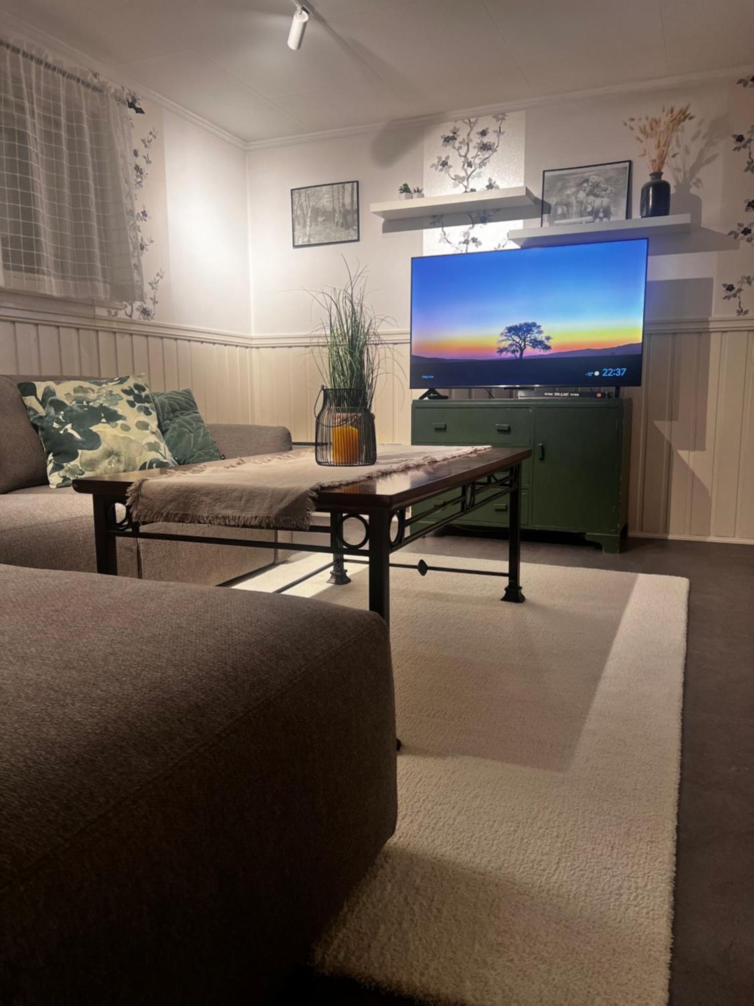 Hoda Apartment - Cozy Central Apartment With Free Parking Leknes Extérieur photo